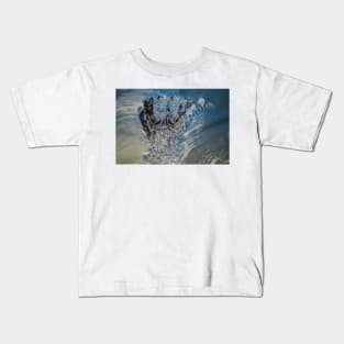 stalking alligator Kids T-Shirt